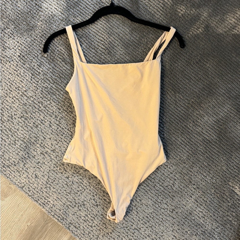 SKIMS Square Neck Bodysuit